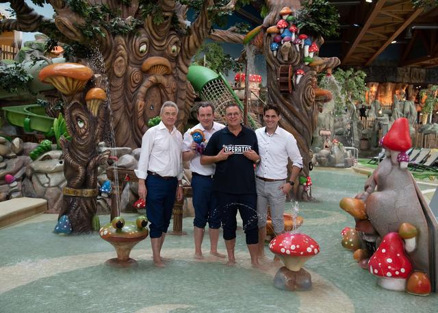 Die geschäftsführenden Gesellschafter des Europa-Parks: Jürgen (v. l.), Michael, Roland und Thomas Mack  | Foto: Europa-Park