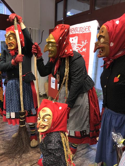 Große und kleine Hexen | Foto: gro