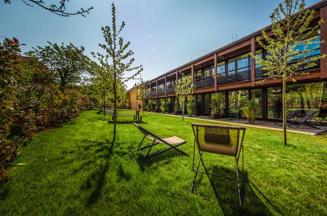 Am Dorfrand von Horn, einem Teilort Gaienhofens, liegt das neu errichtete Boardinghouse:
Dank der günstigen Lage sind viele Ausflugsziele am westlichen Bodensee gut zu erreichen.
 | Foto: Hotel Hirschen