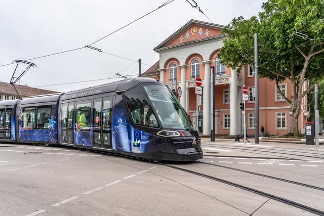 Nur während der Testfahrt fuhr die Tram bis zum Kehler Rathaus. | Foto: Stadt Kehl