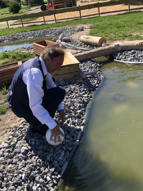 Da ging der Ball wohl baden. | Foto: ag