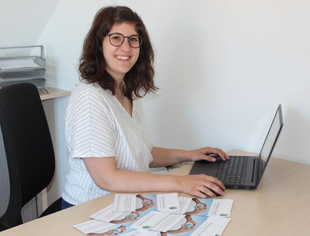 Tabitha Eisenmann startet in Haslach das neue Buddy-Projekt zur Integration. | Foto: Stadt Haslach