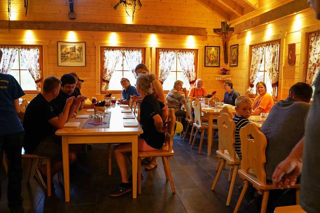 der toll gestaltete Gastraum auf dem "Romanhof" in Prinzbach (Familie Ams) | Foto: (c) Gerhard Große