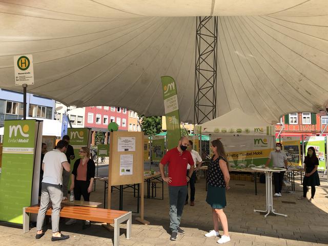 Unter dem Motto "Einfach mobil" konnten sich Interessierte am Samstag über das Mobilitätsangebot der Stadt Offenburg und ihrer Partner informieren.  | Foto: gro