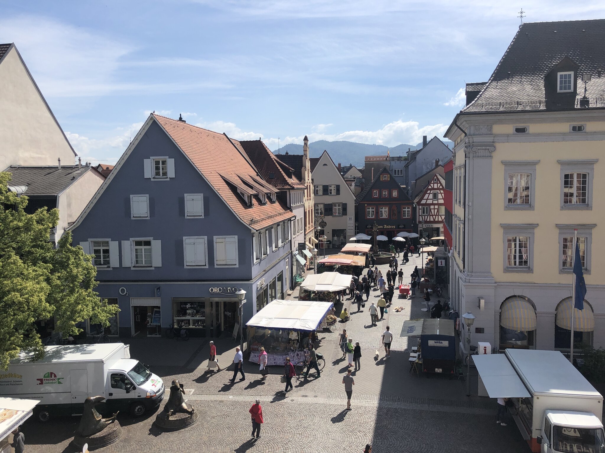 Wochenmarkt wird vorverlegt: Einkauf an Heiligabend ist möglich - Offenburg