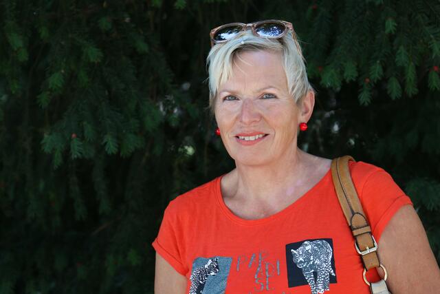 Monika Wurth, Bewegungsbegleiterin des Seniorennetzwerkes, leitet das Sicherheitstraining für E-Bike-Fahrer. Sie hat sich zur Trainerin von Sicherheitstrainings fortgebildet.