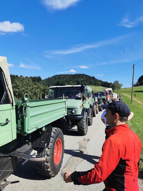 ...sammeln kurz vor Mühlstein | Foto: (c) Gerhard Grosse &amp; Werner Burkard