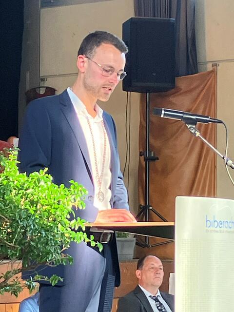 Die erste Amtsrede als Bürgermeister | Foto: Glaser