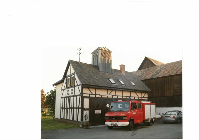 Ein neues Fahrzeug für die Feuerwehr Wittenweier im Jahr 1997 | Foto: Gemeinde Schwanau