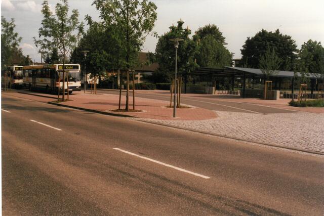 So sah einst der Busbahnhof vor der Bärbel-von-Ottenheim-Gemeinschaftsschule aus. | Foto: Gemeinde Schwanau