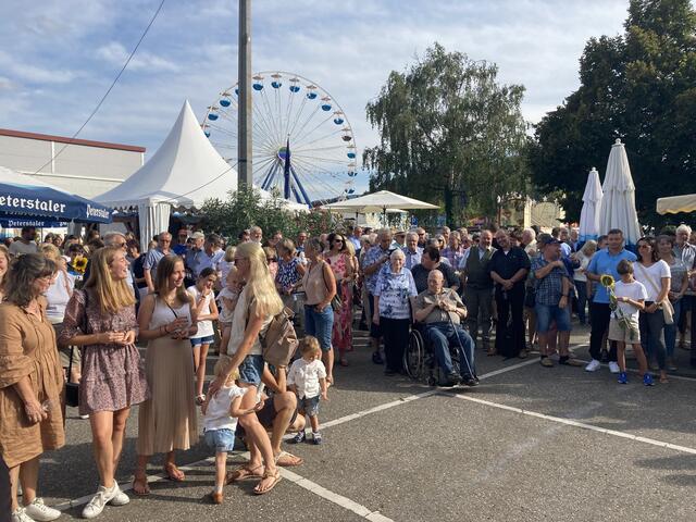 Das Fest war am ersten Tag bereits gut besucht. | Foto: mak