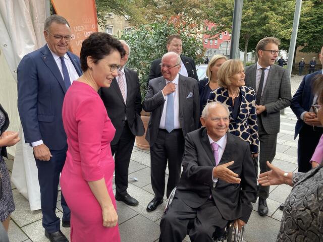 Justizministerin Marion Gentges und Wolfgang Schäuble | Foto: gro