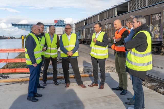Es gibt einige Probleme in Sachen Mobilität, die die Unternehmen im Rheinhafen bewegen. | Foto: Stadt Kehl