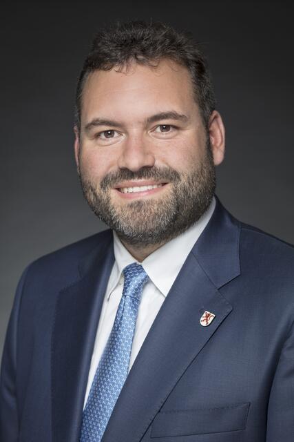 Bürgermeister Matthias Bauernfeind verrät eines seiner Lieblingsrezepte. | Foto:  Gemeinde Oberwolfach