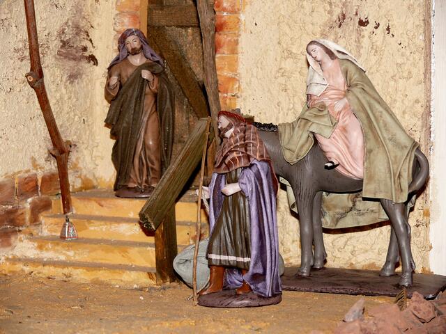 Maria und Josef unterwegs auf der Suche nach einer Herberge. | Foto: Alfred Schramm