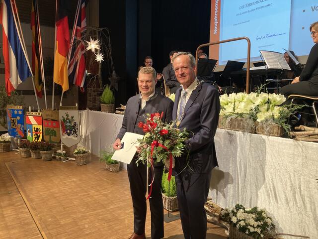 Die Landesehrennadel erhielt auch Thomas Maier.