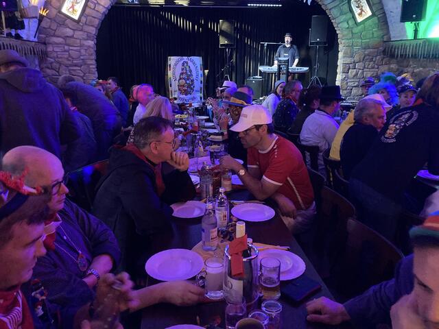 Im Gespräch: Landrat Frank Scherer und Oberbürgermeister Marco Steffens | Foto: gro