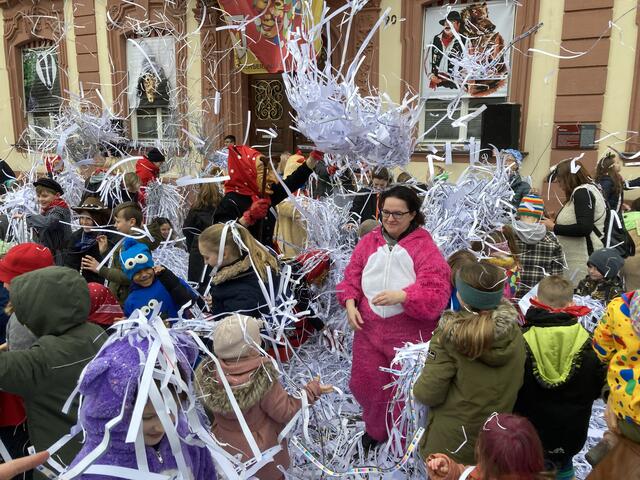 Groß und klein hat seinen Spaß | Foto: gro