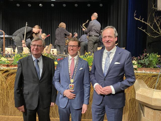 Gregor Bühler mit seinen beiden Amtsvorgängern Willi Stächele (l.) und Matthias Braun (r.) | Foto: mak