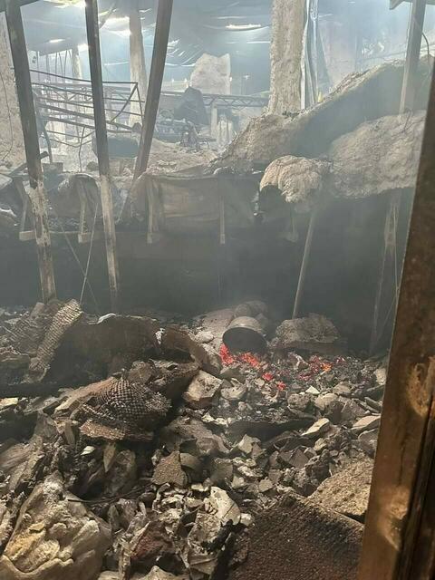 Am Dienstagmorgen nach den Löscharbeiten ein Bild der Zerstörung | Foto: Foto: privat