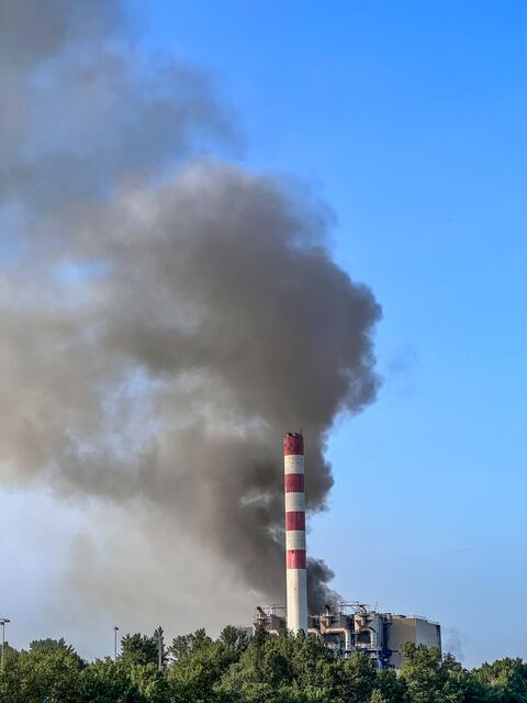 Der Rauch war auch von Kehl aus zu sehen. | Foto: Stadt Kehl