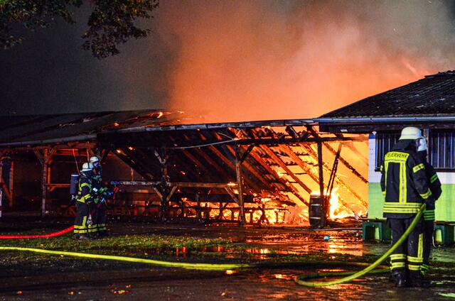 Die Brandbekämpfung dauerte einige Stunden. | Foto: Stadt Kehl