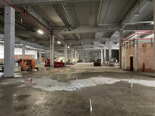 5.500 Quadratmeter groß ist der Marktbereich des neuen E-Centers. | Foto: gro