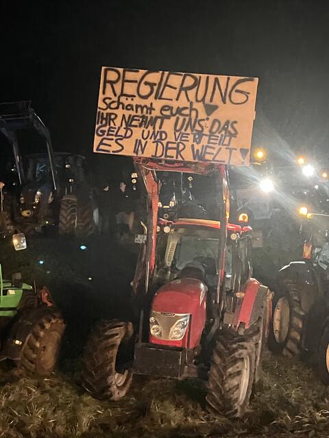 Plakate der Landwirte | Foto: rek