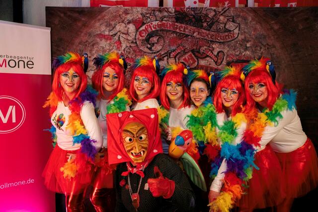 Hexenball: die Papageienbande belegte Platz drei | Foto: Pascal Bähr