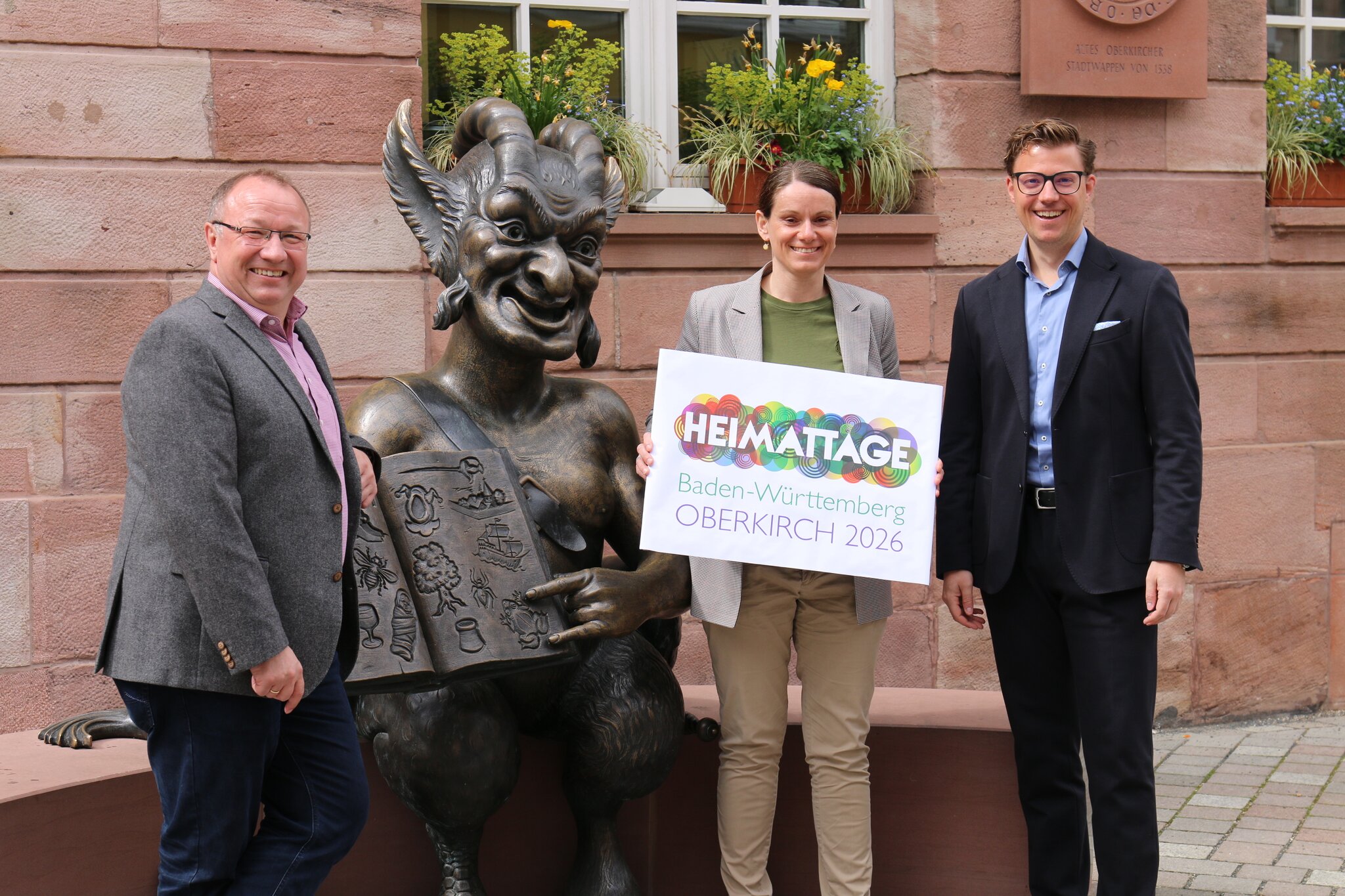 Gesch ftsstelle Besetzt Heimattage 2026 In Oberkirch Nehmen Fahrt Auf gesch-ftsstelle-besetzt-heimattage-2026-in-oberkirch-nehmen-fahrt-auf