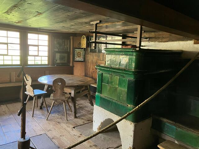 Die Stube war im Winter meist der einzige beheizte Aufenthaltsraum | Foto: Glaser