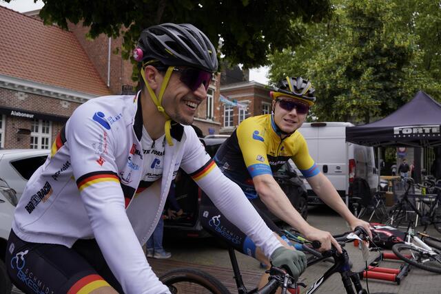 Nach der nicht ganz geglückten Generalprobe in Leuven wollen Felix Klausmann (links) und Stephan Mayer bei den deutschen Eliminator-Meisterschaften in Ravensburg bei der Titelvergabe ein Wörtchen mitreden.

 | Foto: Skiclub Hausach