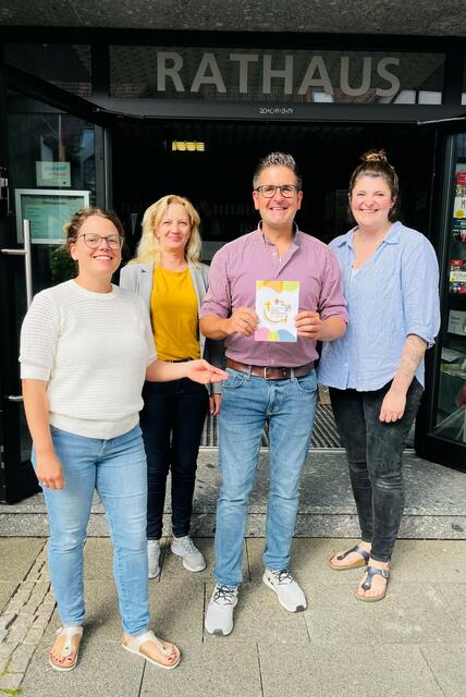Kathrin Meier (v. l.), Elena Bartuli, Stefan Hattenbach und Mathea Kopp: Der neu gegründete Förderverein des KiFaZ St. Josef ist ein Glücksfall und Segen.
 | Foto: Helga Fischer/Gemeinde Kappelrodeck