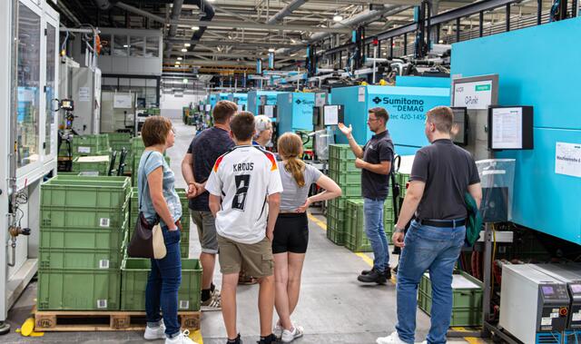 Ein Blick in die Produktion | Foto: Hansgrohe