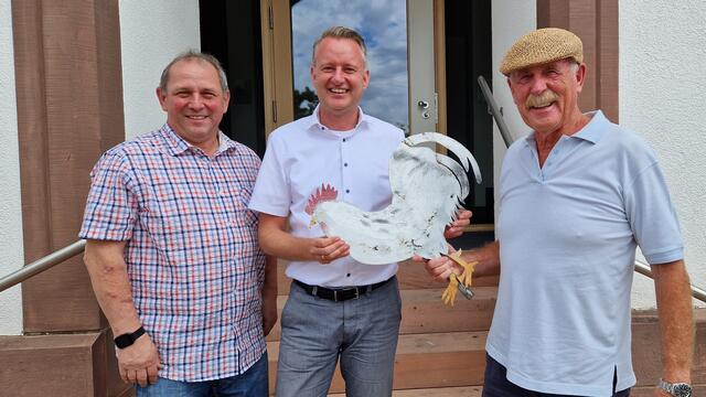 Volker Kern (v. l.), Bürgermeister Pascal Weber und Wolfgang Sievert | Foto: Gemeinde Ringsheim