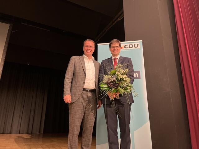 Johannes Rothenberger neben dem CDU-Kreisverbandsvorsitzendem Volker Schebesta (l.) | Foto: mak