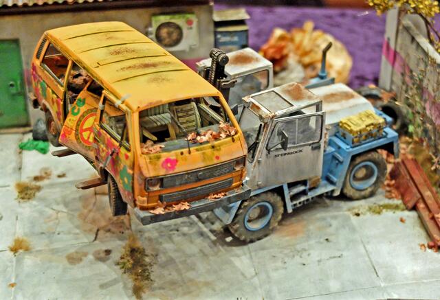 Dieses Hippie- Auto landet nun in der Schrottpresse. | Foto: Alfred Schramm