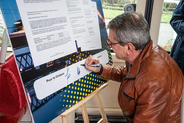 Festakt in der Tram | Foto: Stadt Kehl