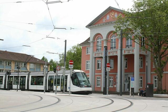 Der Kehler Fastnachtsumzug am 23. Februar 2025 ist wegen der Bundestagswahl abgesagt worden. Eine alternative Umzugsstrecke konnte nicht gefunden werden. Das Rathaus der Stadt, das als Wahlzentrale dient, wäre direkt an der Strecke gelegen. | Foto: rek