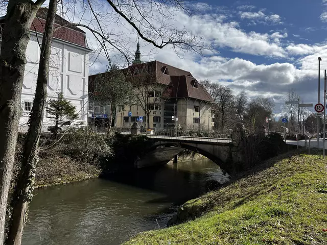 Im Mai starten die Bauarbeiten in der Wasserstraße: Die Brücke wird abgerissen und durch eine neue ersetzt. | Foto: gro