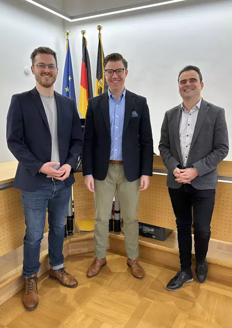 Zu Gast im Oberkircher Amtsgericht (v.l.n.r.): Verwaltungsleiter Pirmin Beck, Oberbürgermeister Gregor Bühler und Direktor Dr. Steffen Ganninger  | Foto: Stadt Oberkirch 