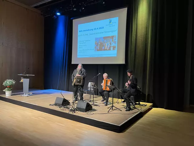 Musik von "Café Flore" | Foto: gro