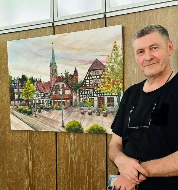 Dietrich Weisenborn stellt im Rathaus Kappelrodeck seine Werke aus. | Foto: Gemeinde Kappelrodeck/Jasmin Liebich