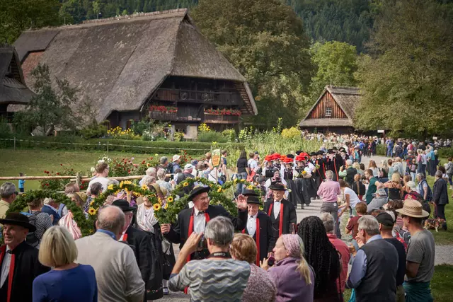 Der Ortenauer Trachtentag findet am 25. Mai im Schwarzwälder Freilichtmuseum Vogtsbauernhof in Gutach statt. | Foto: Schwarzwälder Freilichtmuseum Vogtsbauernhof