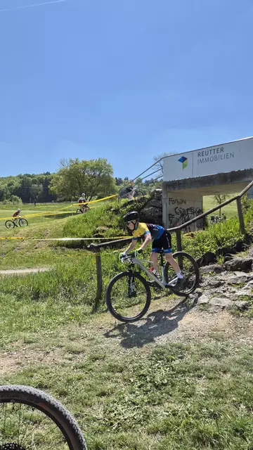 Raphael konnte sein Rennen auf Platz 8 beenden. | Foto: Stefan Finkenzeller