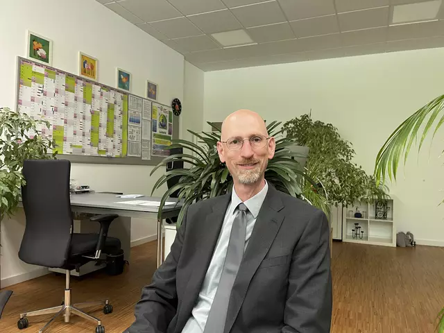 Stefan Feld, Rektor des Gengenbacher Gymnasiums, füllt seine Maultaschen auch mal selber. | Foto: gro