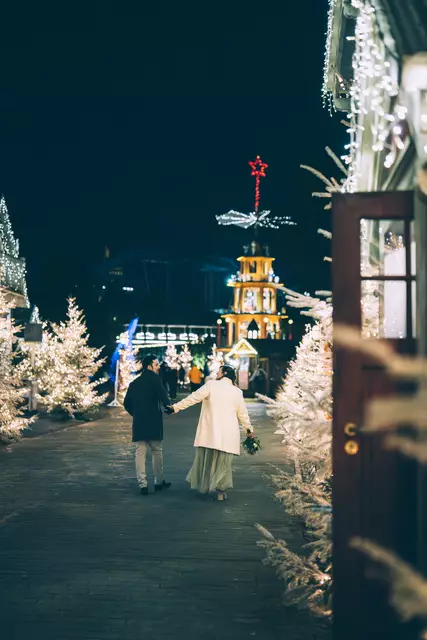 Unser Hochzeitsfoto aus dem Europa-Park. Das war für uns wohl einer der schönsten Augenblicke im Park", verraten Julia und Dominic Späth. | Foto: Eingereicht von Julia und Dominic Späth