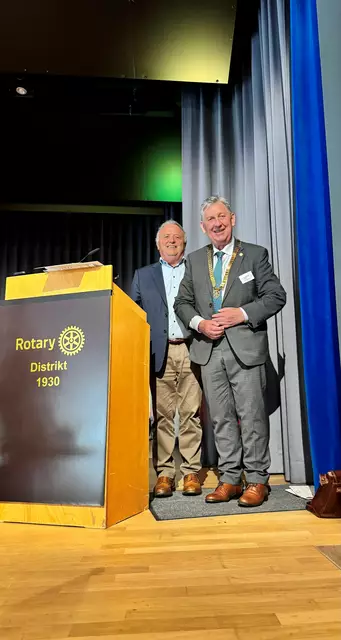 Distrikt Governor Klaus Brodbeck (l.) mit seinem Nachfolger Bernhard Stiefel | Foto: Claus Schmiederer