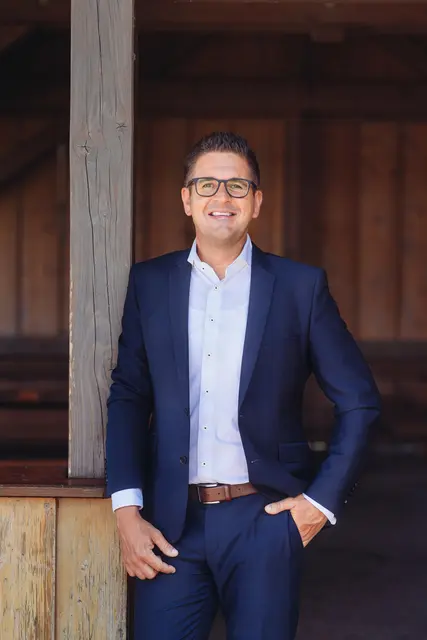 Stefan Hattenbach will Bürgermeister in Kappelrodeck bleiben.  | Foto: privat