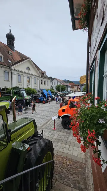 die "Festmeile" vor dem Rathaus | Foto: Ronny Döhle